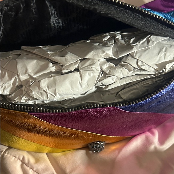 KURT GEIGER LONDON
Kensington Metallic Leather Belt Bag - Picture 10 of 12